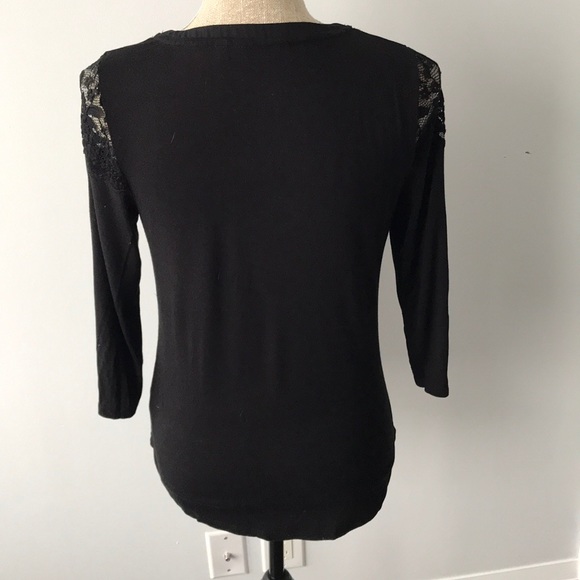 Lace shirt - Picture 2 of 4